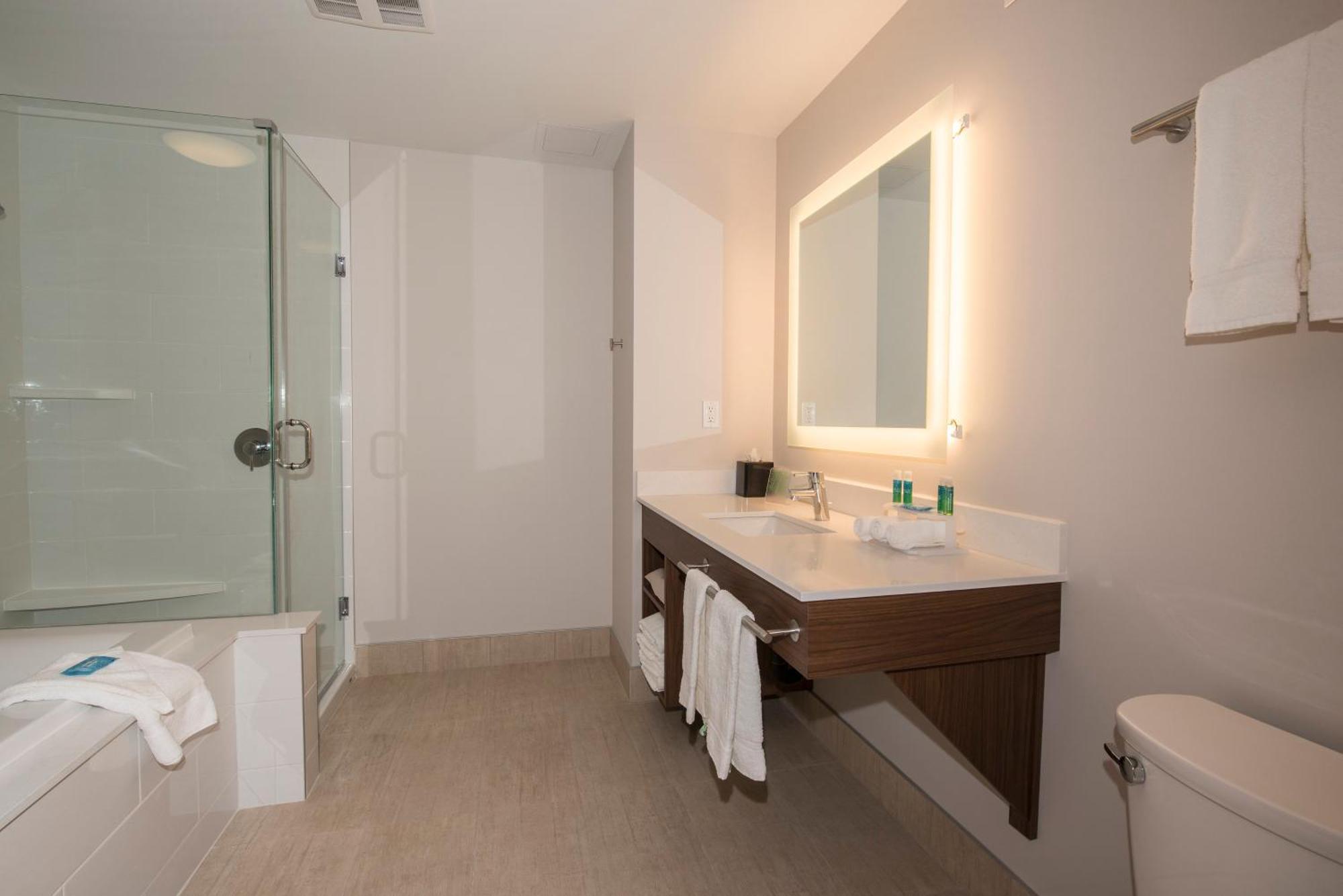 Holiday Inn Express & Suites Victoria-Colwood By Ihg Langford Luaran gambar
